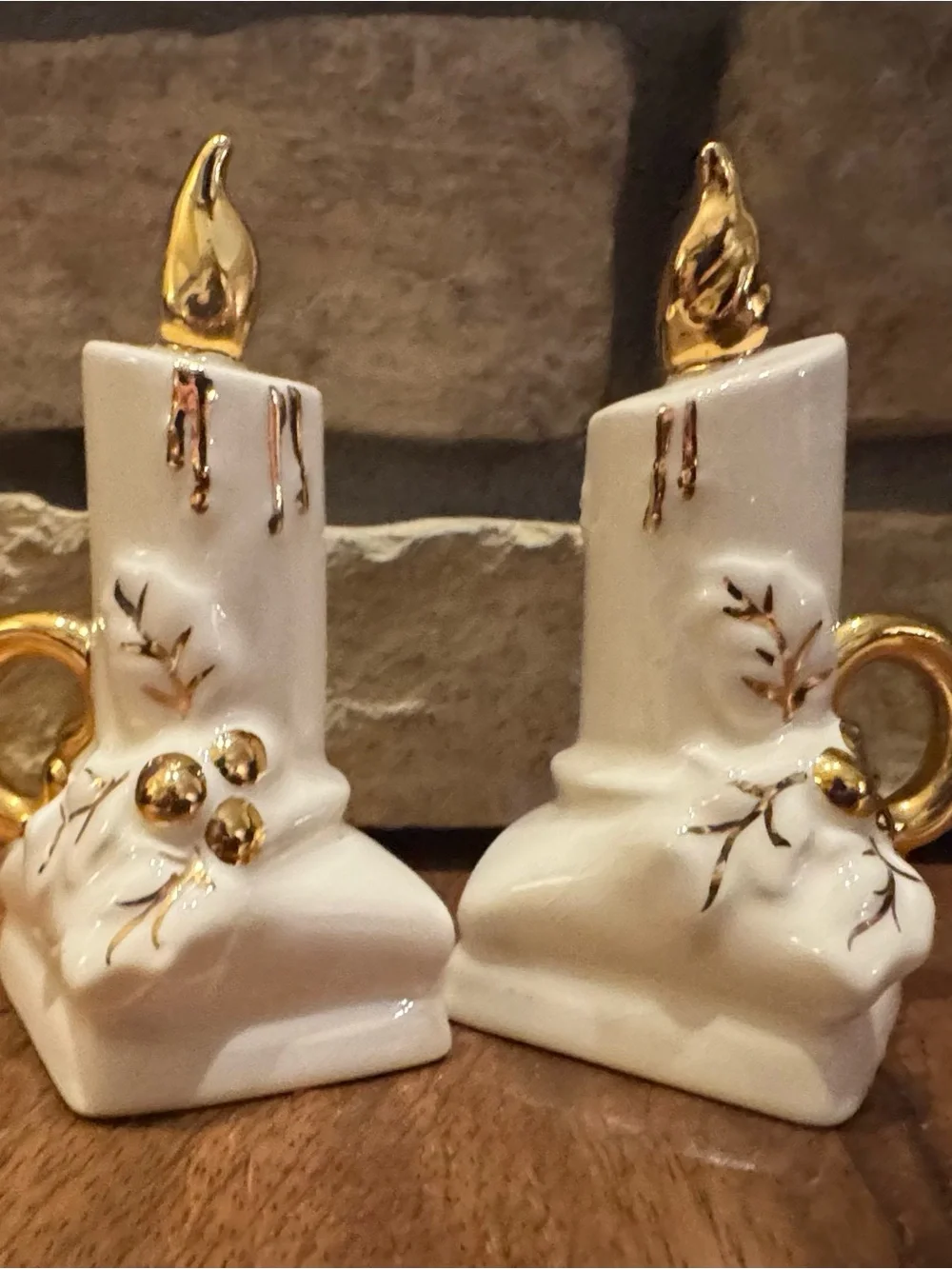 Vintage 1950‘s Christmas Candle Salt & Pepper Shakers Gold & White Ceramic